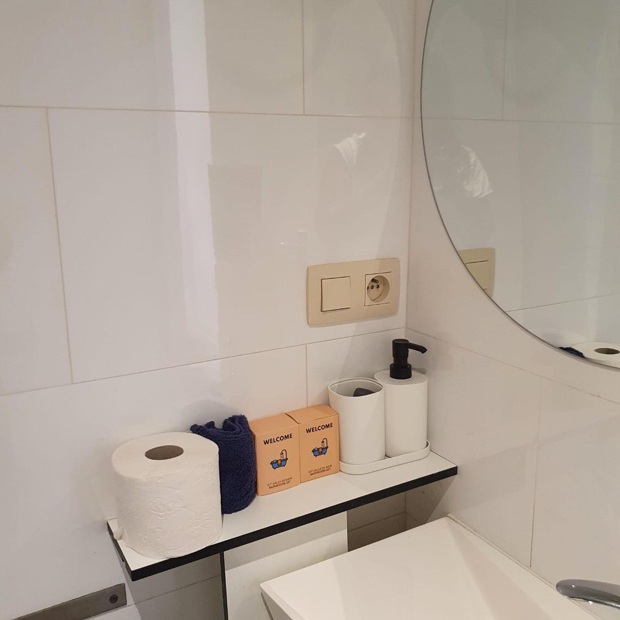Penthouse Duplex Cosy 2 Chambres Au Coeur De Bruxelles المظهر الخارجي الصورة